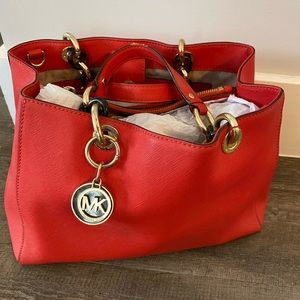 Michael Kors purse